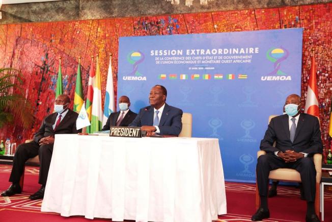 Coronavirus : le Président Alassane Ouattara appelle les Chefs d’Etat et de gouvernement de l’UEMOA à une lutte coordonnée